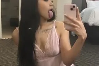 Up and ready to make u nut 💦💦💦... - Image 1